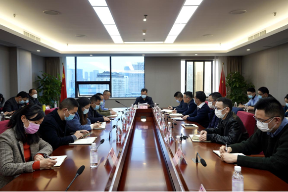 尊龙集团召开春节前安全生产、疫情防控和 网络安全工作会议
